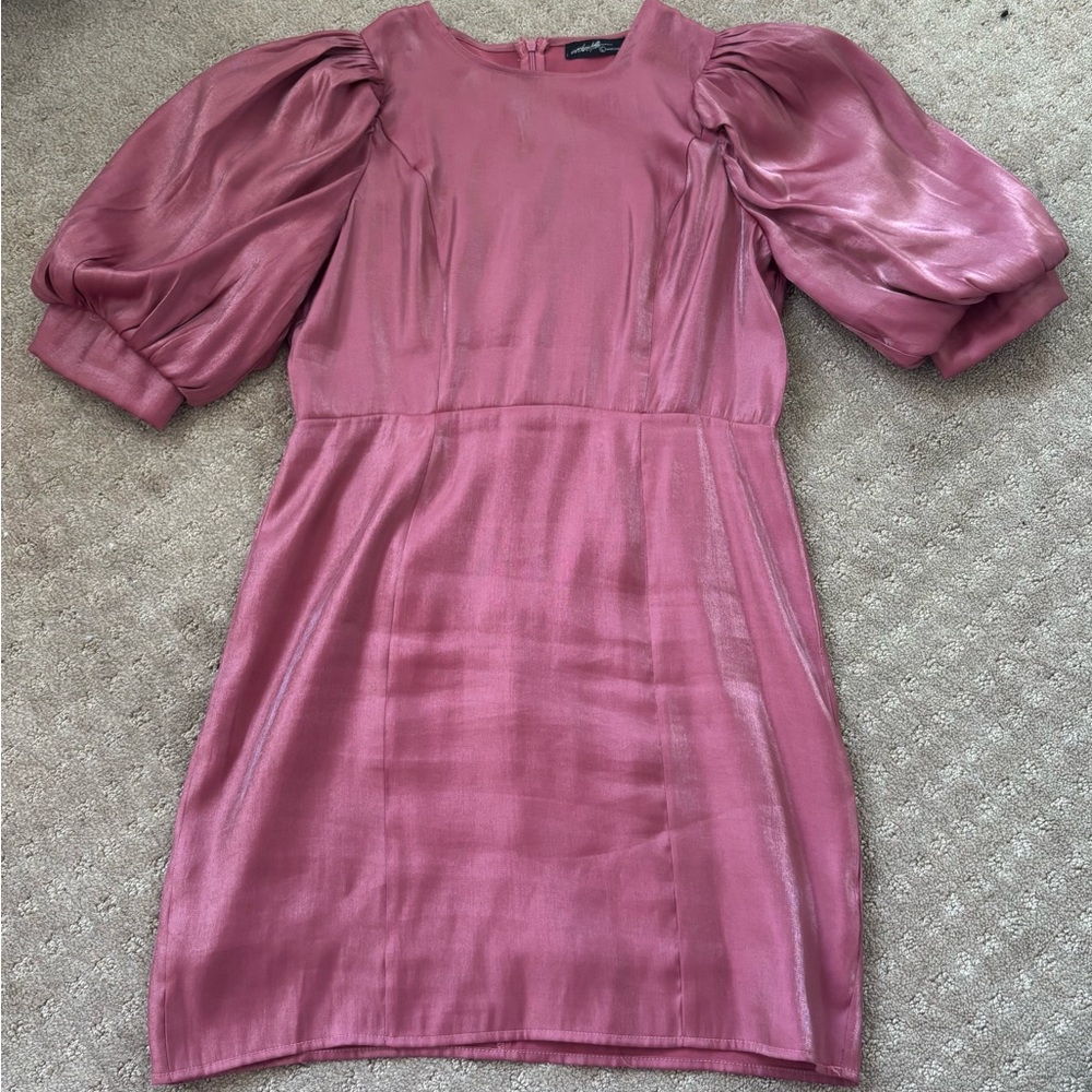 Elegant Pink Puff Sleeve Dress
